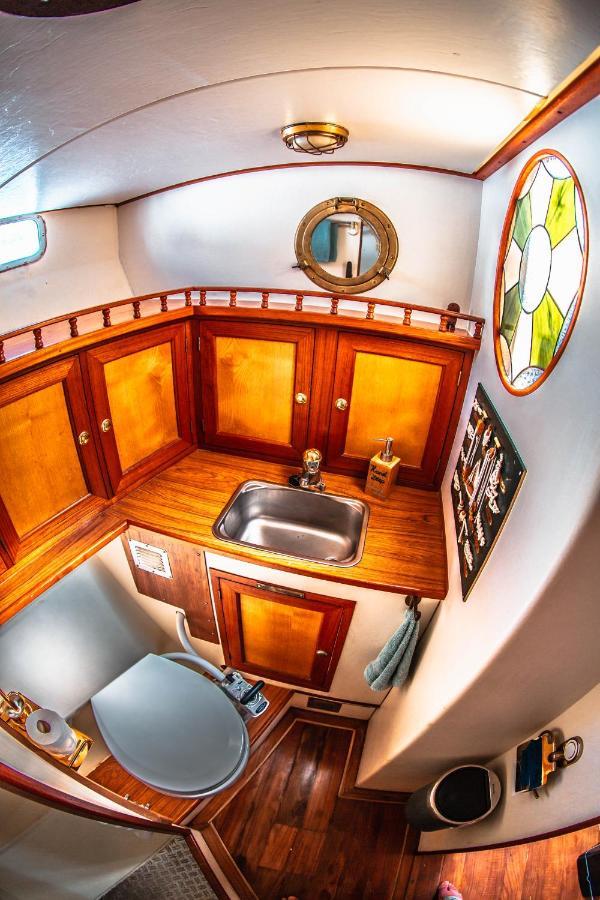 Hotel Zeilschip Lucia Vlissingen Exteriér fotografie